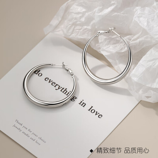 Core luxury Zhao Lusi same style earrings for women silver earrings 2025 new high-end simple temperament earrings large hoop earrings hoop earrings 30mm (price for two)