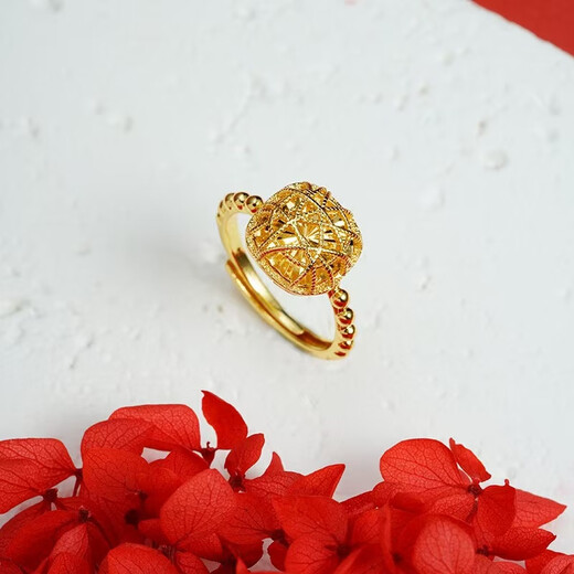 Laohuangxiang's selection of gold-plated silver rings, glossy living rings, light luxury zirconium diamond models, holiday gifts for girlfriends, sugar cube hollow rings