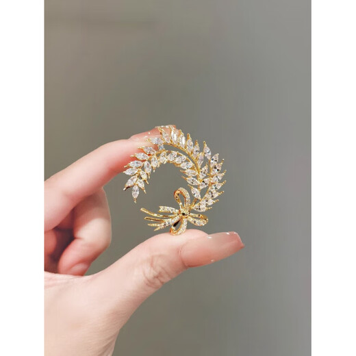 SNQP Sui Sui Ping An Wheat Ear Brooch Women's 2024 New Exquisite Cardigan Versatile Decorative Temperament Corsage Pin Crescent Wheat Ear Brooch