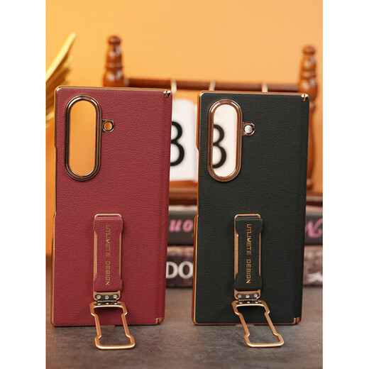 Samsung (SAMSUNG) original quality, suitable for Samsung Fold7 mobile phone case, heart-centered gold-plated low center column, zfold wristband rotation bracket, black, first-layer cowhide-electroplated center column, magnetic back cover-single Samsung Galaxy_Z_Fold7