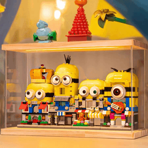 IXJSN Internet celebrity street view Minions are compatible with LEGO building blocks, children's educational assembling small particle desktop ornaments birthday gifts, Minions with big eyes and cuteness/Internet celebrity street view building blocks/suitable for gifts, Minions 4-in-1, exquisite color box