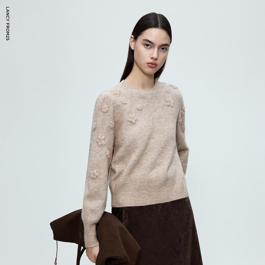 Langzi round neck French retro pullover sweater fashionable temperament commuter style sweater for women 2025 winter new style champagne beige L