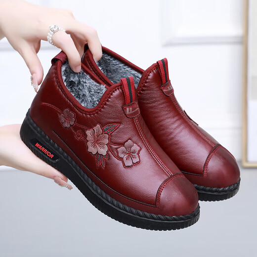 Pull back old Beijing cloth shoes mother's shoes winter velvet anti-slip warm old middle-aged women's shoes cotton shoes 1065 red 38