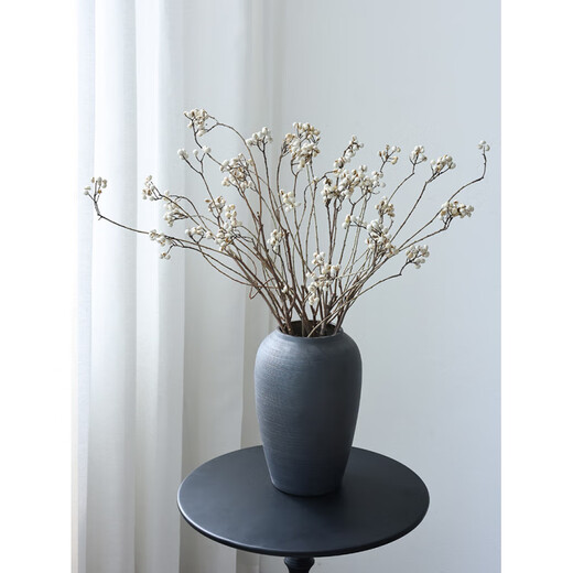 Penusen small white fruit, black tallow fruit, natural branches, dried flowers bouquet, dried branches, wabi-sabi style vase, flower arrangement decoration, high sense real flowers, blue frosted vase