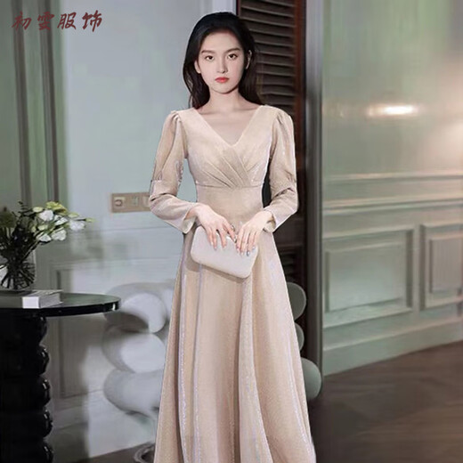 Mei Anjia evening dress women's new banquet temperament light luxury niche high-end long-sleeved annual meeting dress spring and summer hosting champagne gold long style 3XL