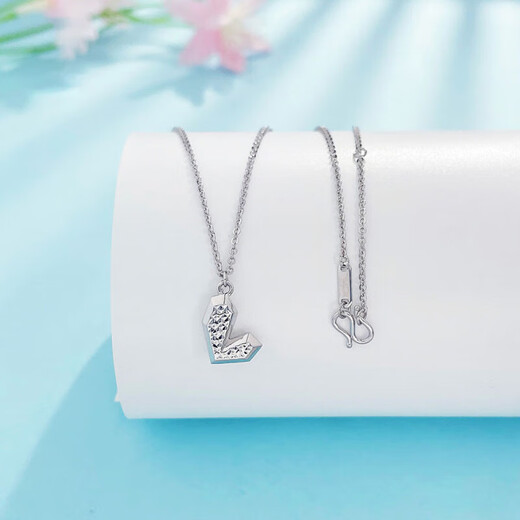 Laofu gold platinum hollow adjustment single-minded preference heart-shaped love set chain about 3.73g