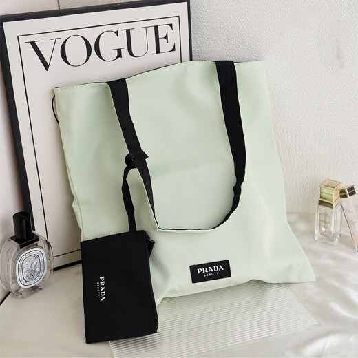 PRADA Bean Green Large Capacity Portable Cosmetic Bag Storage Bean Green Large Capacity Portable Cosmetic Bag