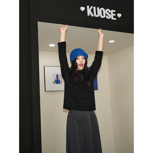 Wide white velvet half-turtleneck sweater and sweater with 25 autumn and winter new women's black bottoming shirt top. Beige color. Posted on November 23. S