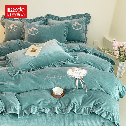 Hongdou 2025 new autumn and winter baby velvet bow patch embroidered bed cover style four-piece set light luxury elegant lace design bow patch embroidery - lake green four-piece set 1.5 bed cover style (quilt cover 200*230cm)