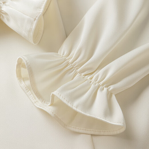 Late White New Product 2025 Autumn Solid Color Temperament Fashion Top Lace Stand Collar Skin Friendly Versatile Shirt for Women Beige XL