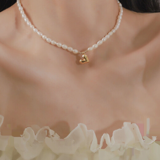 Shilijian rarely makes full pearls. French Romantic Three-dimensional Cut Heart Baroque Necklace Freshwater Pearls