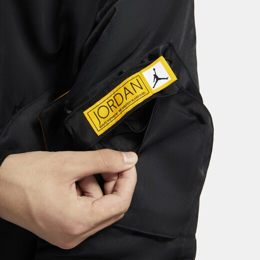 Nike (NIKE) Jordan Official Nike Jordan Men's Jacket Winter Jacket Cotton Warm Printed Embroidery Lightweight CZ1191 010 Black/University Gold/White/(University Gold) S