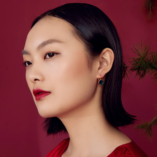 Fellala green light French retro temperament earrings fashionable earrings for women light luxury high-end earrings birthday holiday gift green