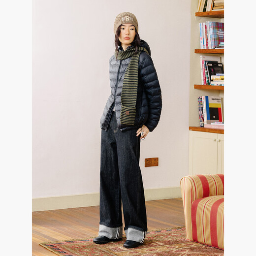 OCTOPUSME Lightweight Warm Rib Down Jacket Women's 2025 New Simple Short Jacket Black M