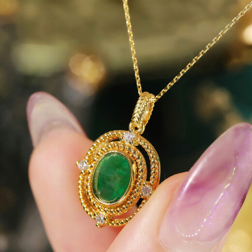 18K gold natural emerald necklace with natural diamonds, gorgeous and elegant women’s fashion item