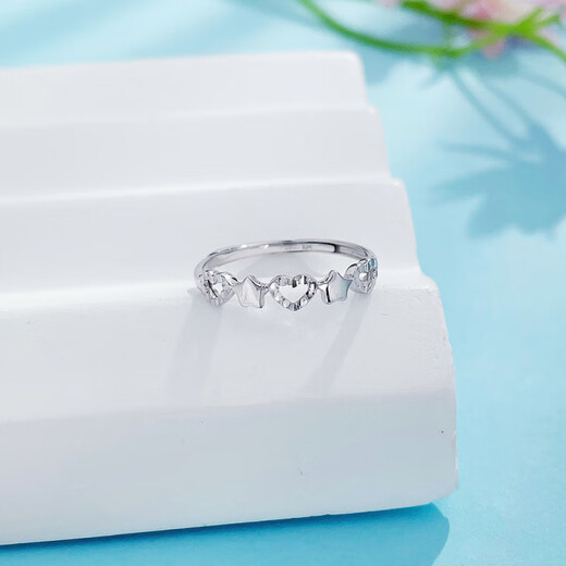 CHINA GOLD Platinum Hollow Living Silver Star Language Heart Rhythm of Love Sparkling Star and Moon Ring Heart Charm of Love Sparkling Star and Moon Ring (approx. 1.84g)