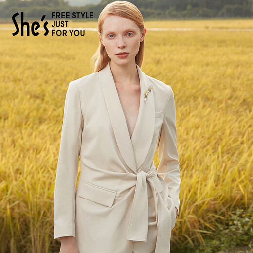 She s Qianzi autumn and winter new product Van Gogh picking up wheat ears high-end women's brooch corsage light luxury pin accessories birthday gift