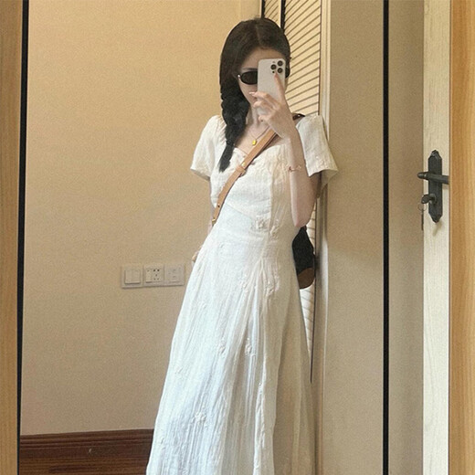 Bangboshi white dress short-sleeved embroidered floral long dress 2025 summer new tea break French style elegant temperament gentle style embroidered dress apricot M size suitable for 85-100Jin Jin is equal to 0.5 kg