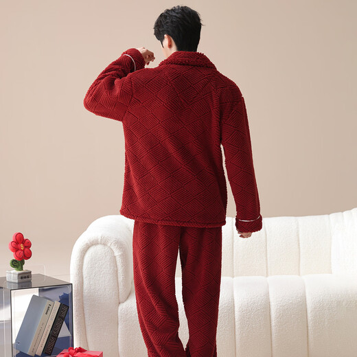 LangSha winter wedding couple pajamas for one man and one woman coral velvet thickened plus velvet warm newlywed home wear set 9751 couple XL female + 2XL male