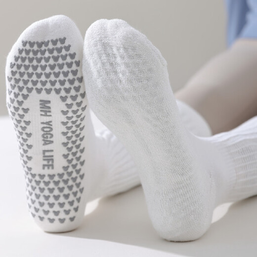 New autumn and winter long yoga socks professional non-slip Pilates thickened calf socks for women's fitness thickened pile yoga calf socks black one size