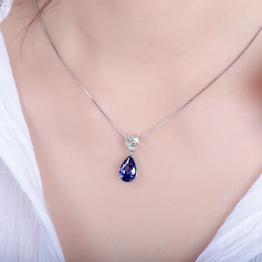 Ten-leaf sapphire necklace, 925 silver heart-shaped water drop gemstone necklace, clavicle chain women's tanzanite sapphire pendant, 925 sterling silver platinum-plated pendant, free 925 silver necklace