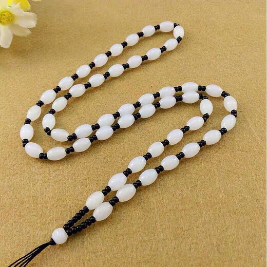 Loose beads oil green pendant lanyard Pemi bead chain necklace rope high-end pendant rope adjustable pendant rope white rice beads + black bead 6mm