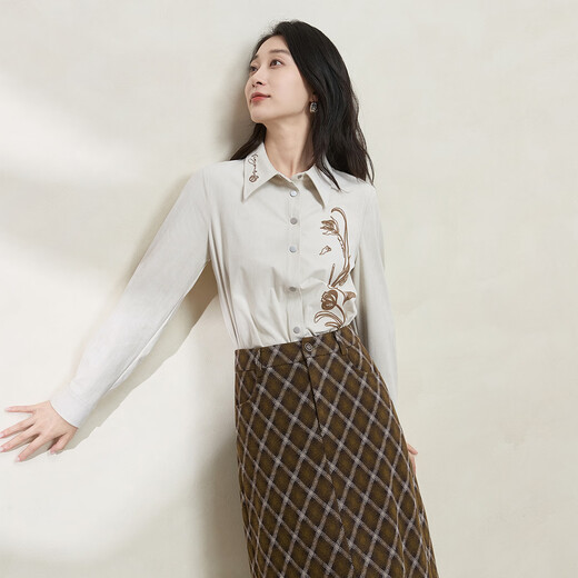 XIRAN 2025 Winter New Product Commuting Versatile Loose Slim Simple Embroidered Lapel Suede Long Sleeve Shirt Women Sunflower White S