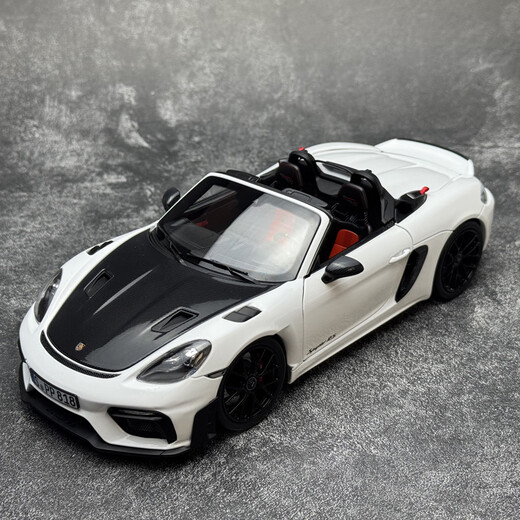 NOREV 1:18 Porsche 911 GT4 718