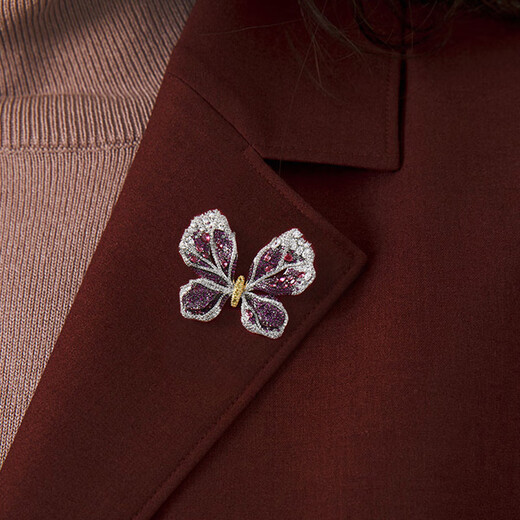 HKHL full diamond butterfly brooch for women, exquisite niche design, luxurious corsage and scarf buckle, holiday birthday gift for mom, butterfly brooch + light luxury gift box