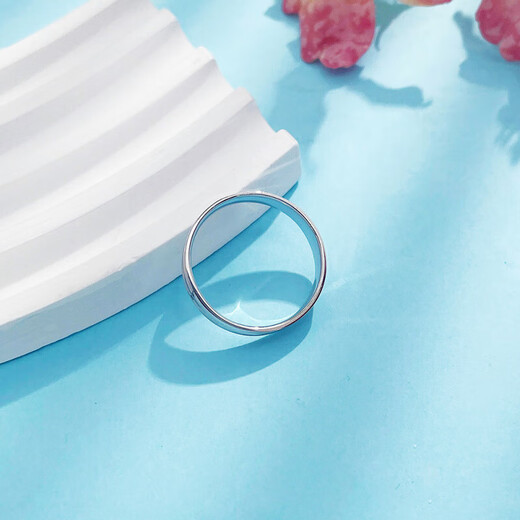 Beijing Gold Trading Center Co., Ltd. Platinum solid solid CNC three-ring ring (width is about 3.8-4.2) Mother and lover’s birthday Mid-Autumn Festival gift Platinum solid solid CNC three-ring ring (about 4.75g)