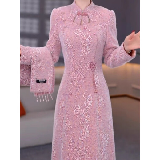Hua Jiuqing cheongsam winter thickened plus velvet snowflake velvet fashionable temperament age-reducing skirt 2025 autumn and winter new style pink one-piece 2XL recommended 126-135 Jin Jin equals 0.5 kg
