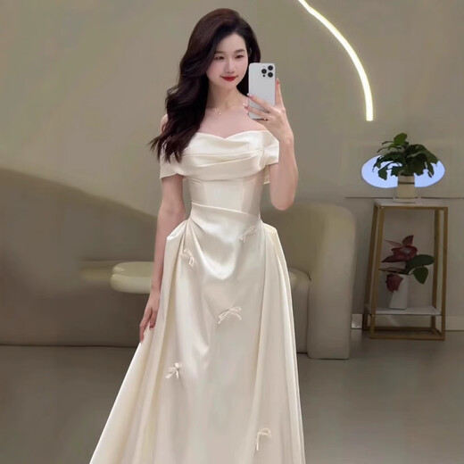 Grosfairy French satin other shoulder light wedding dress bride 2025 new style welcome door veil simple engagement dress white L