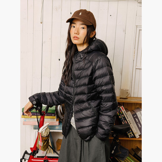 OCTOPUSME Lightweight Warm Rib Down Jacket Women's 2025 New Simple Short Jacket Black M