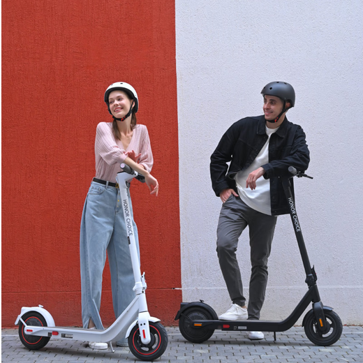 INMOTION Honor's personal selection of electric scooter, 35km range, aviation-grade frame, foldable electric scooter, transportation tool, portable for adults and students, can be placed in the trunk, white