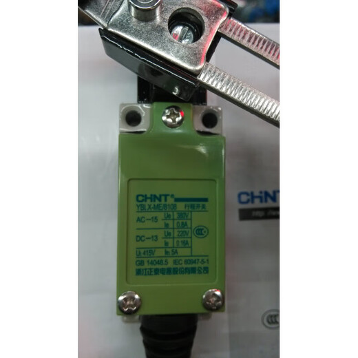 Chint travel switch micro limit switch YBLX-ME/8108 8104 8111 8108