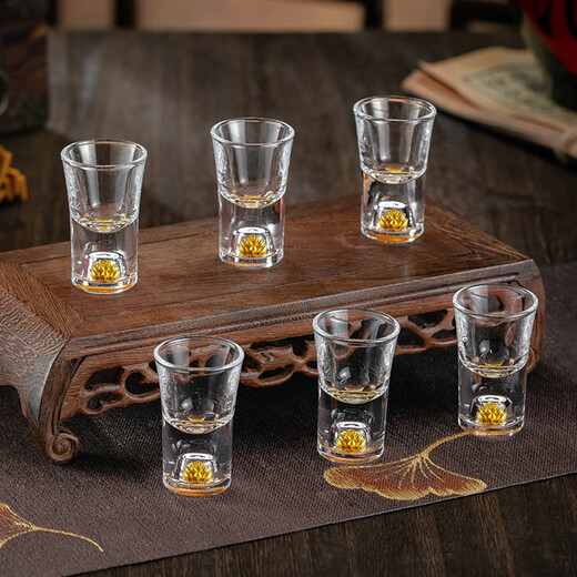 Genas white wine cup wine dispenser set one cup small wine cup crystal glass scale two or two cups household wine set 1 pot 6 cups