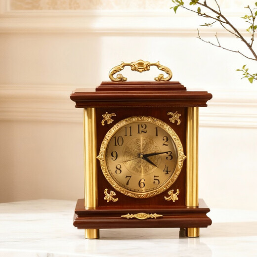 Compas new Chinese style solid wood clock, light luxury brass home living room clock, European and American retro table clock, classical clock ornaments, brass column style - metal dial