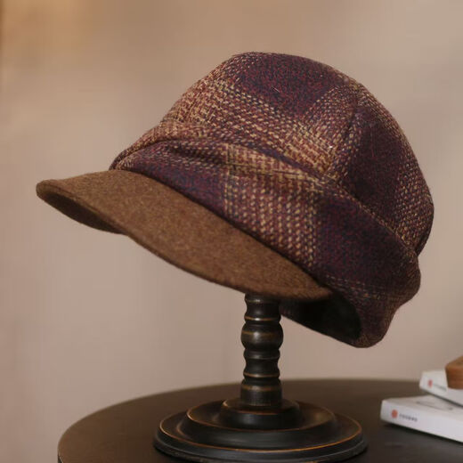 New ear protection hat for women in autumn and winter, versatile British retro octagonal hat, warm ear protection mother hat, fashionable and stylish, golden sand color, one size fits all 50-62cm