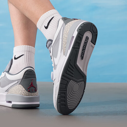 NIKE Men's Sports Shoes AIR JORDAN LEGACY 312 Sports Shoes Wear-Resistant Non-Slip Cushioning Basketball Shoes CD7069-005 40