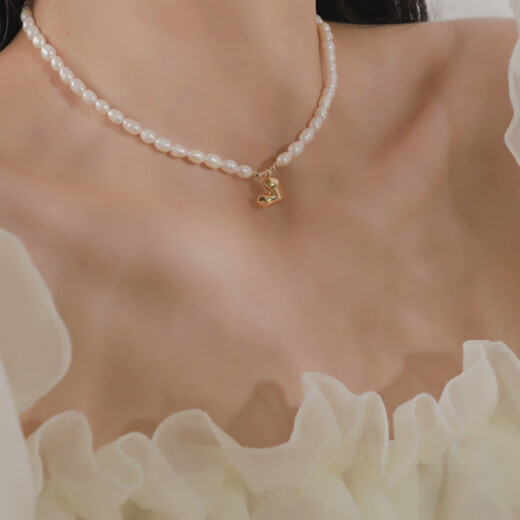 Shilijian rarely makes full pearls. French Romantic Three-dimensional Cut Heart Baroque Necklace Freshwater Pearls