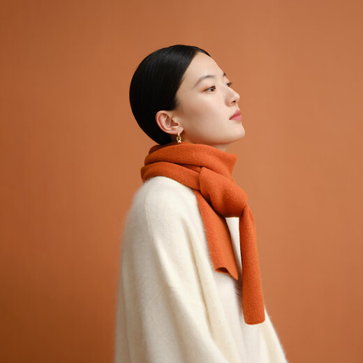 Wanshili pure wool scarf women's winter shawl and scarf as a New Year gift for girlfriend in a gift box first sight