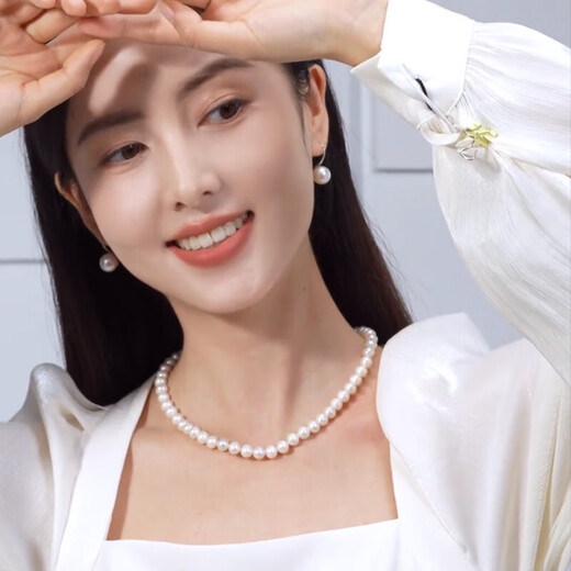 925 silver high-heeled shoes pearl earrings for women niche high-end ear hooks high-end fashion earrings versatile temperament earrings 12mm white pearl gold earrings one pair