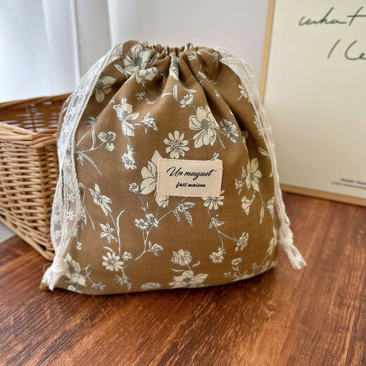 Double-layer cotton gauze baby supplies diaper supplies storage bag kindergarten laundry change packaging soft cotton bag light pink bouquet double-layer gauze storage bag 22*25cm