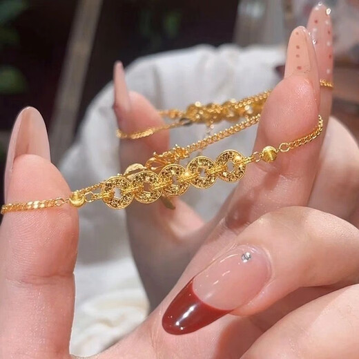 The new Five Emperors Explosive Ice Golden Bracelet for women, which does not fade and has good luck. It shows style and aura and is versatile. Golden Five Emperors Money Bracelet