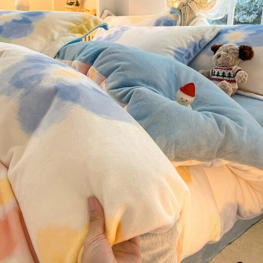 NanJiren (NanJiren) milk velvet four-piece autumn and winter thickened bed sheet and quilt cover double-sided plus velvet quilt cover and student dormitory three-piece set colorful flower + baby blue heat storage and warmth 1.5m bed sheet four-piece quilt cover 200*230