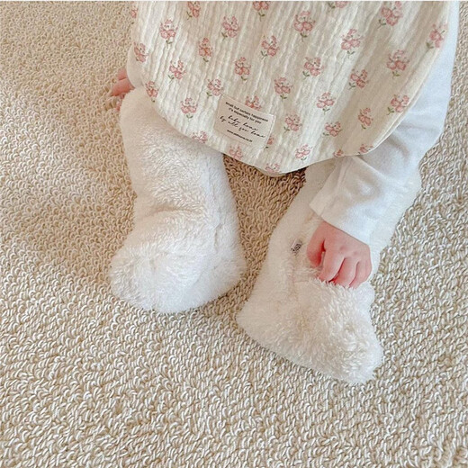 Kimmy British baby autumn and winter foot covers children's shoes thickened warm cotton shoes shoe covers foot covers sleeping baby socks khaki double layer plush socks 0-1 years old recommended (inner length 13cm)