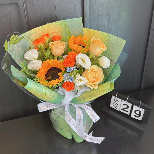 Flowers in the same city, sunflowers and roses mix and match bouquets for birthday gifts for girlfriends, best friends, and elders. Flowers from the flower shop. Sunshine Love | Sunflowers and champagne baskets, star flowers, mix and match fashionable bouquets