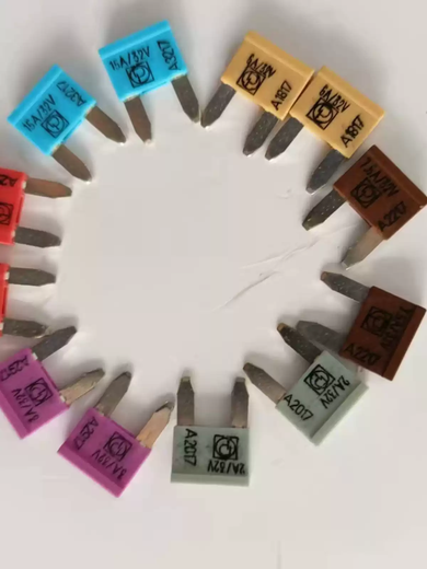 KUKA fuse 2A/3A/5A/7.5A/10A/15A32V fuse KUKA accessories original fuse in stock default