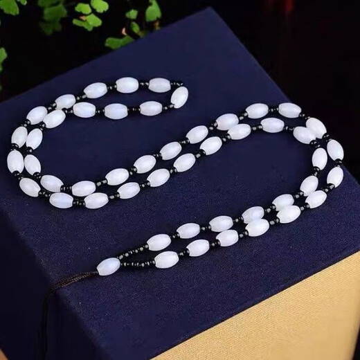 Loose beads oil green pendant lanyard Pemi bead chain necklace rope high-end pendant rope adjustable pendant rope white rice beads + black bead 6mm