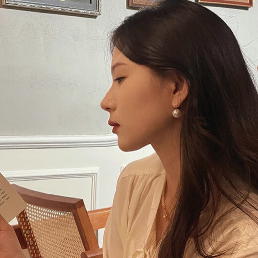 S999 sterling silver Shijia pearls, hemp gray pearl earrings for women, light luxury high-heeled shoes earrings, 12MM Shijia milk white silver ear hooks